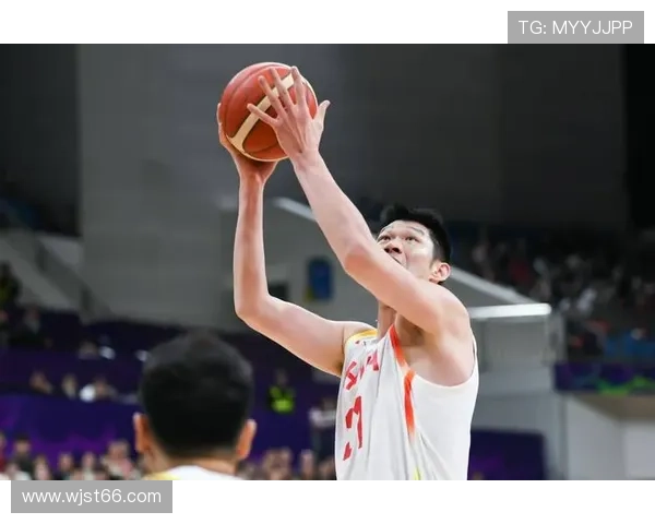 胡金秋内线定海神针8投7中豪取16+6 上演一条龙暴扣助队热身赛四连胜